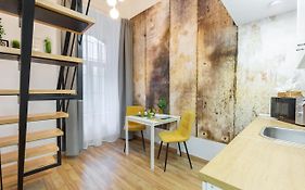 Budapest Holidays Cosy